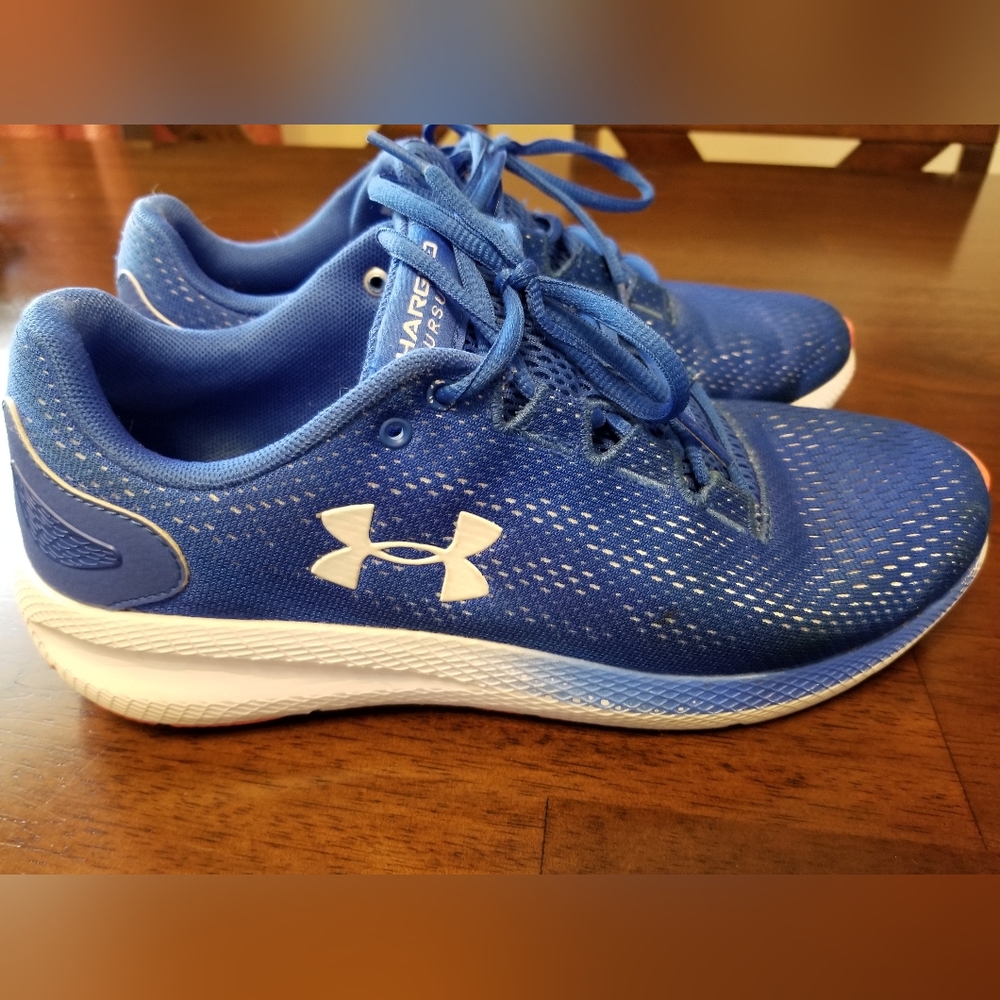 Mens Under Armour Shoes size 8 1/2